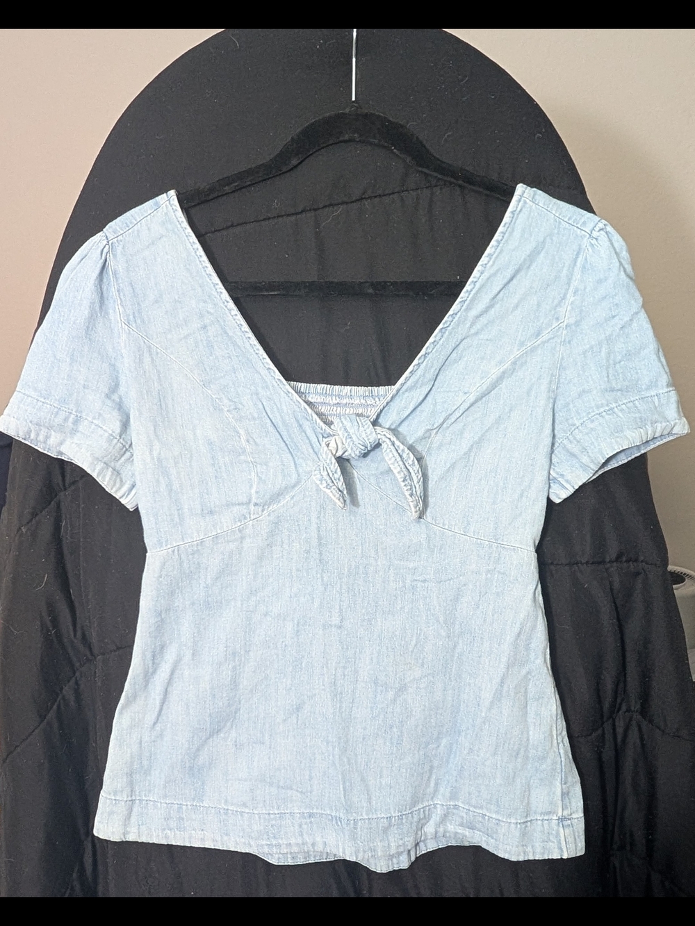 Old Navy Light Blue Tie-Front Crop Top